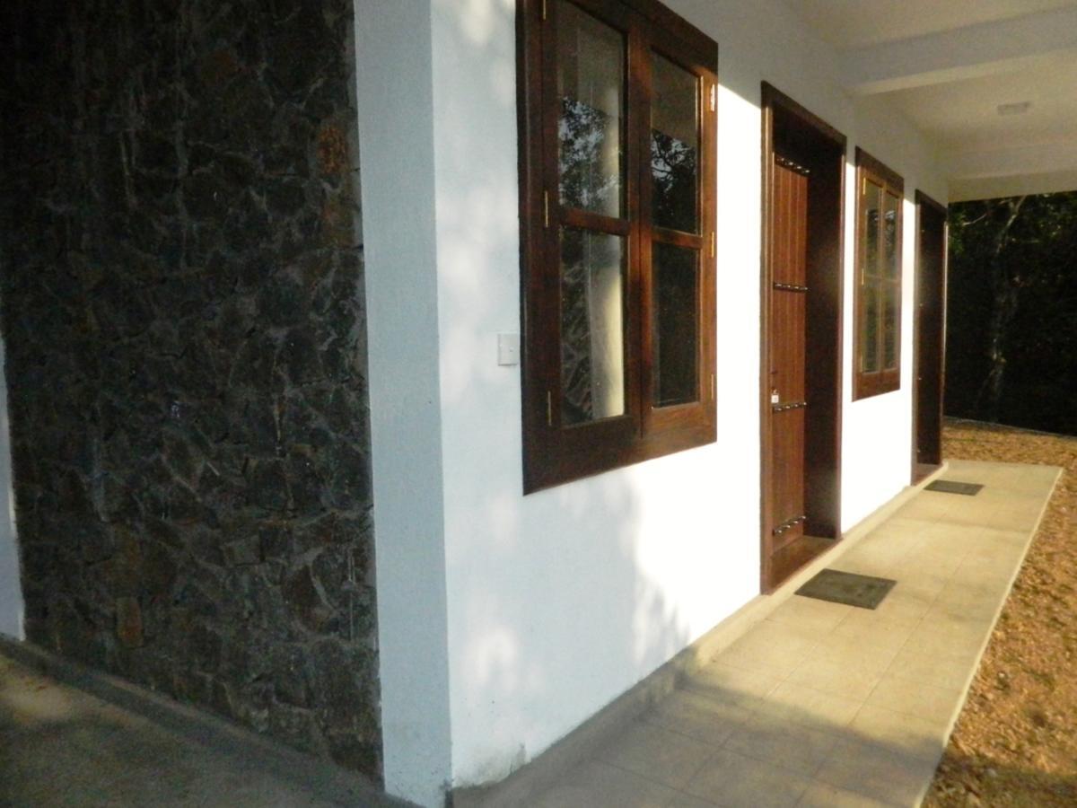 Birds Paradise Hotel Kudawe ภายนอก รูปภาพ